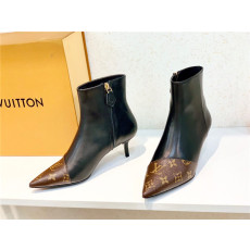 LOUIS VUITTON 루이비통 여성용 부츠힐 L32105 신상