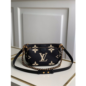LOUIS VUITTON 루이비통 멀티 포쉐트 숄더백 M57630