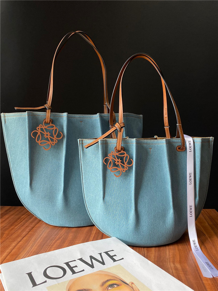 LOEWE 로에베 쉘 토트백 L69450