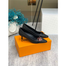 LOUIS VUITTON  루이비통 여성용 힐 (굽높이5.5CM) L16012