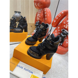 LOUIS VUITTON 루이비통 여성용 부츠 (굽높이9CM) L23780 2COLOR