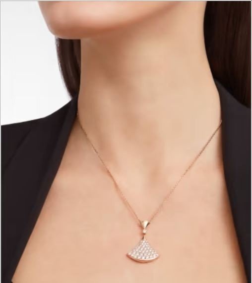 BULGARI 불가리 디바스 드림 네크리스