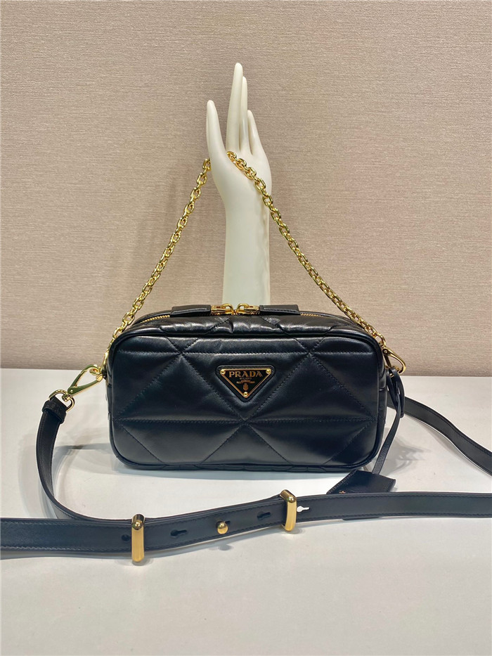 PRADA 프라다 퀼티드 레더 카메라 숄더백 1BH19