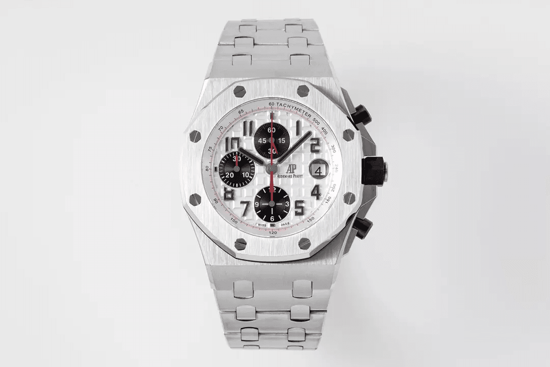 AUDEMARS PIGUET 오데마피게 로얄오크 오프쇼어 흰검 다이얼 26470