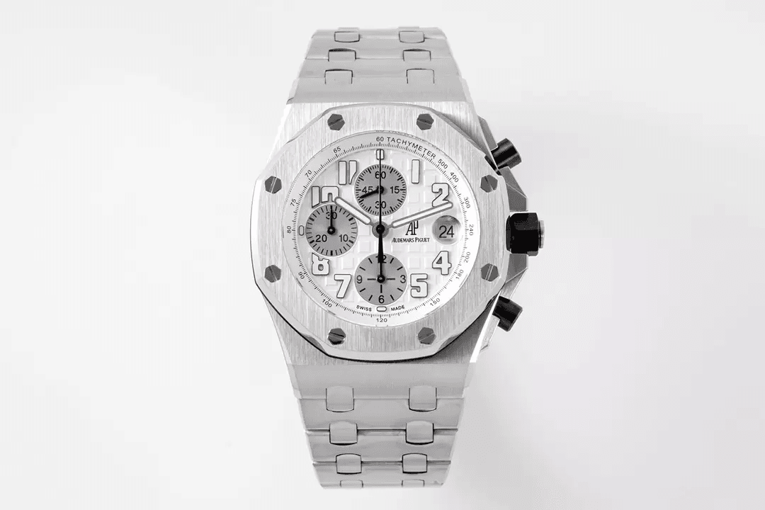 AUDEMARS PIGUET 오데마피게 로얄오크 오프쇼어 화이트 다이얼 26470