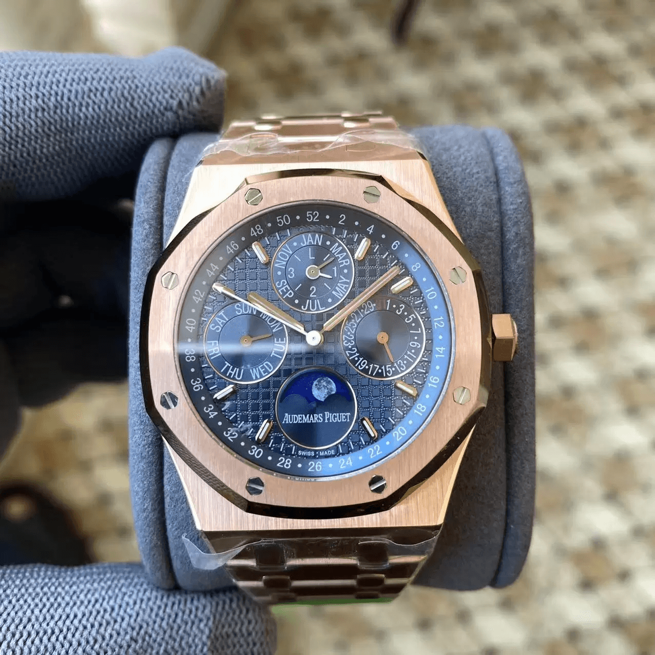 AUDEMARS PIGUET 오데마피게 로얄오크 퍼페추얼 캘린더 금통 청판 다이얼 26574