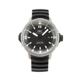 IWC 아이더블유씨 아쿠아타이머 티타늄 블랙/화이트 다이얼