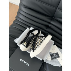 CHANEL 샤넬 여성용 스니커즈 C62405 2COLOR