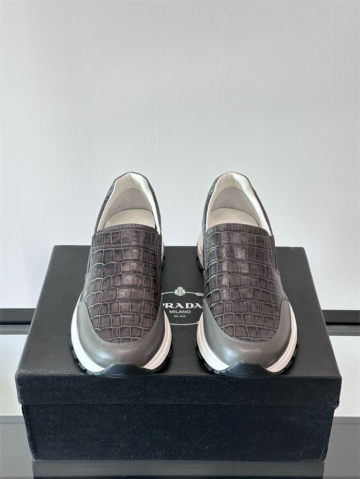 PRADA 프라다 남성용 로퍼 P44532-2 2024/신상 2COLOR