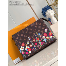 LOUIS VUITTON 루이비통 LV x TM 토일레트리 파우치 M14180 2025/신상