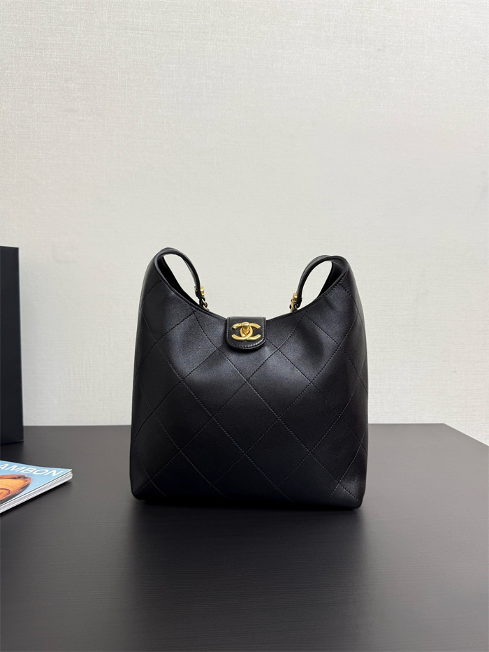 CHANEL 샤넬 호보백 라지 AS3670