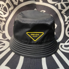 PRADA 프라다 버킷햇