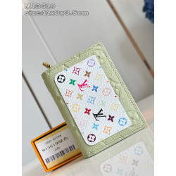 LOUIS VUITTON 루이비통 클레아 반지갑 M13619