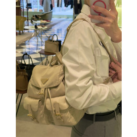 PRADA 프라다 나일론 백팩 1BZ677