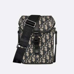 DIOR 디올 Hit the Road 미니 플랩 버티컬 스트랩백 2HTCA 2COLOR