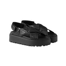 PRADA 프라다 로고 러버 샌들