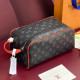 LOUIS VUITTON 루이비통 루이비통 돕 키트 파우치백 M15246 2COLOR