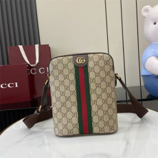 GUCCI 구찌 오피디아 스몰 슬링백 839103