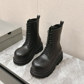 BALENCIAGA 발렌시아가 남여공용 부츠 B92211