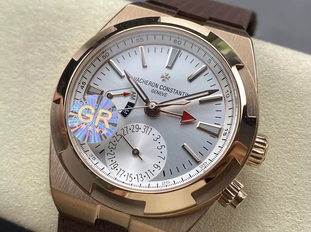 VACHERON CONSTANTIN 바쉐론 콘스탄틴 오버시즈 듀얼 타임 실버 다이얼 브라운 러버 스트랩 41mm 7920V