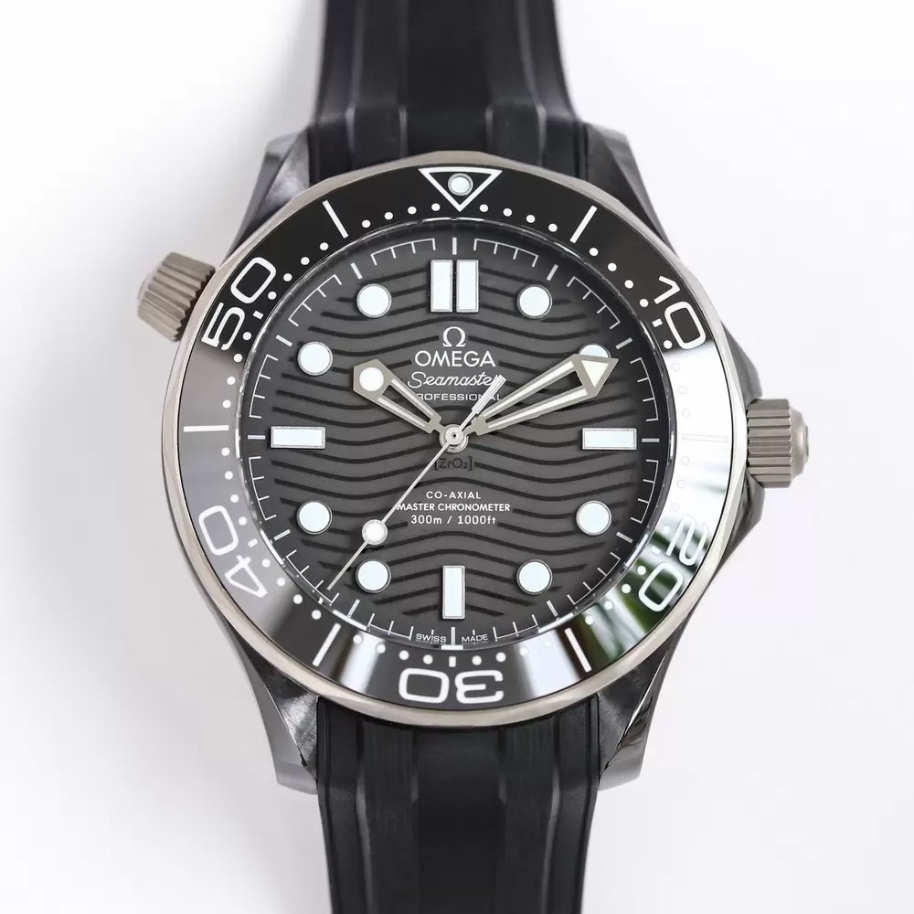 OMEGA 오메가 씨마스터 300M 코엑시얼 다이버 블랙 다이얼 43.5mm 210.92.44.20.01.001