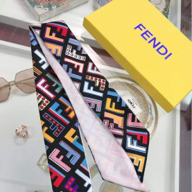 FENDI 펜디 멀티컬리 쁘띠 실크 방도 2COLOR