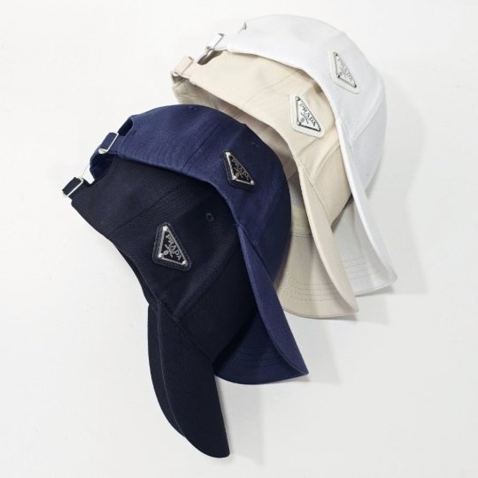 PRADA 프라다 정면 장식 볼캡 4COLOR