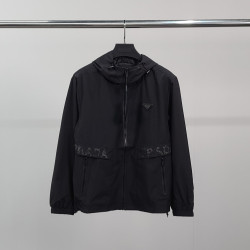 PRADA 프라다 프리미엄 로고와펜 윈드브레이커