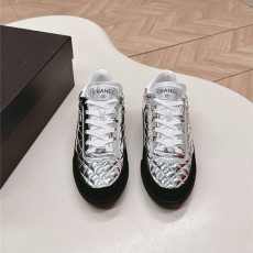 CHANEL 샤넬 여성용 스니커즈 C55908