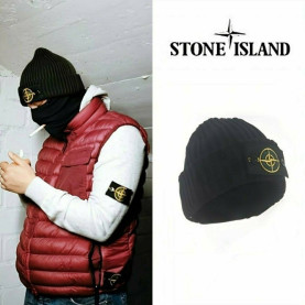 STONE ISLAND 스톤아일랜드 로고패치 비니