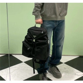 PRADA 프라다 백팩 2VZ108A