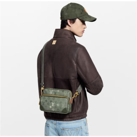 LOUIS VUITTON 루이비통 삭 닐 크로스백 M27095