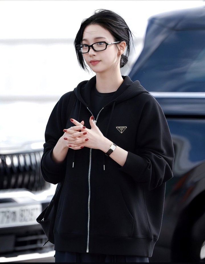 PRADA 프라다 사피아노 커플 후드 집업