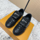 LOUIS VUITTON 루이비통 남여공용 스니커즈 L94474 2COLOR