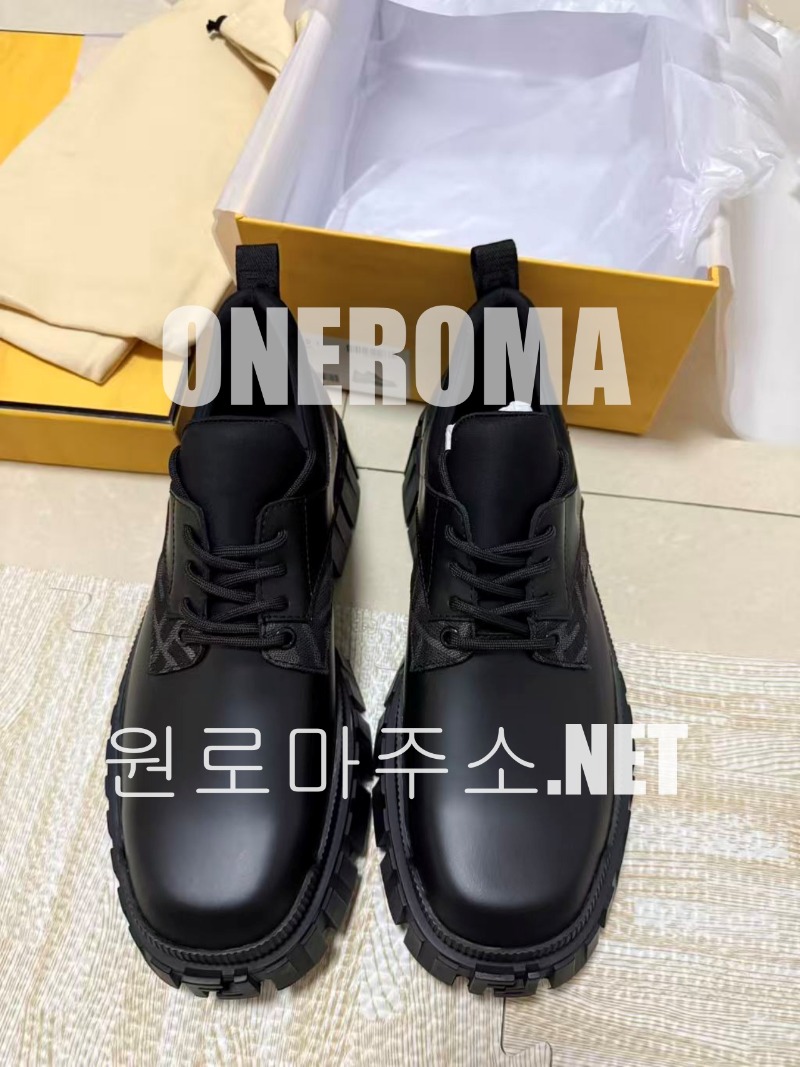 김*호 고객님 펜디 FF 포스 레이업 더비 슈즈
