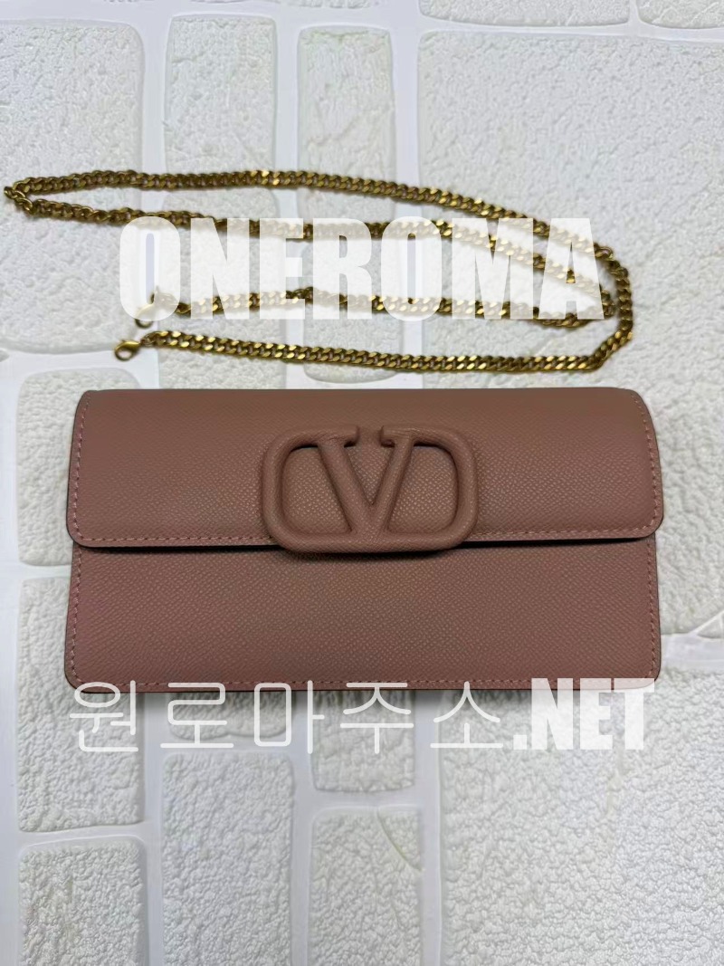 이*인 고객님 발렌티노 브이로고 시그니쳐 체인 월렛