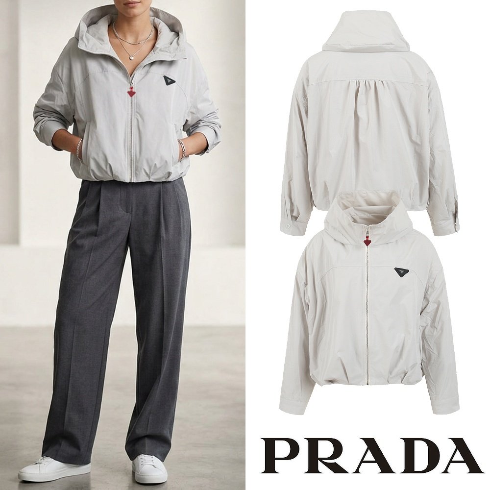 PRADA 프라다 레더 삼각 셔링 후드 윈드자켓 2COLOR