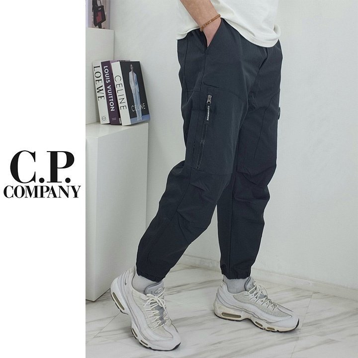 C.P COMPANY C.P컴퍼니 렌즈 포켓 조거 팬츠 2COLOR