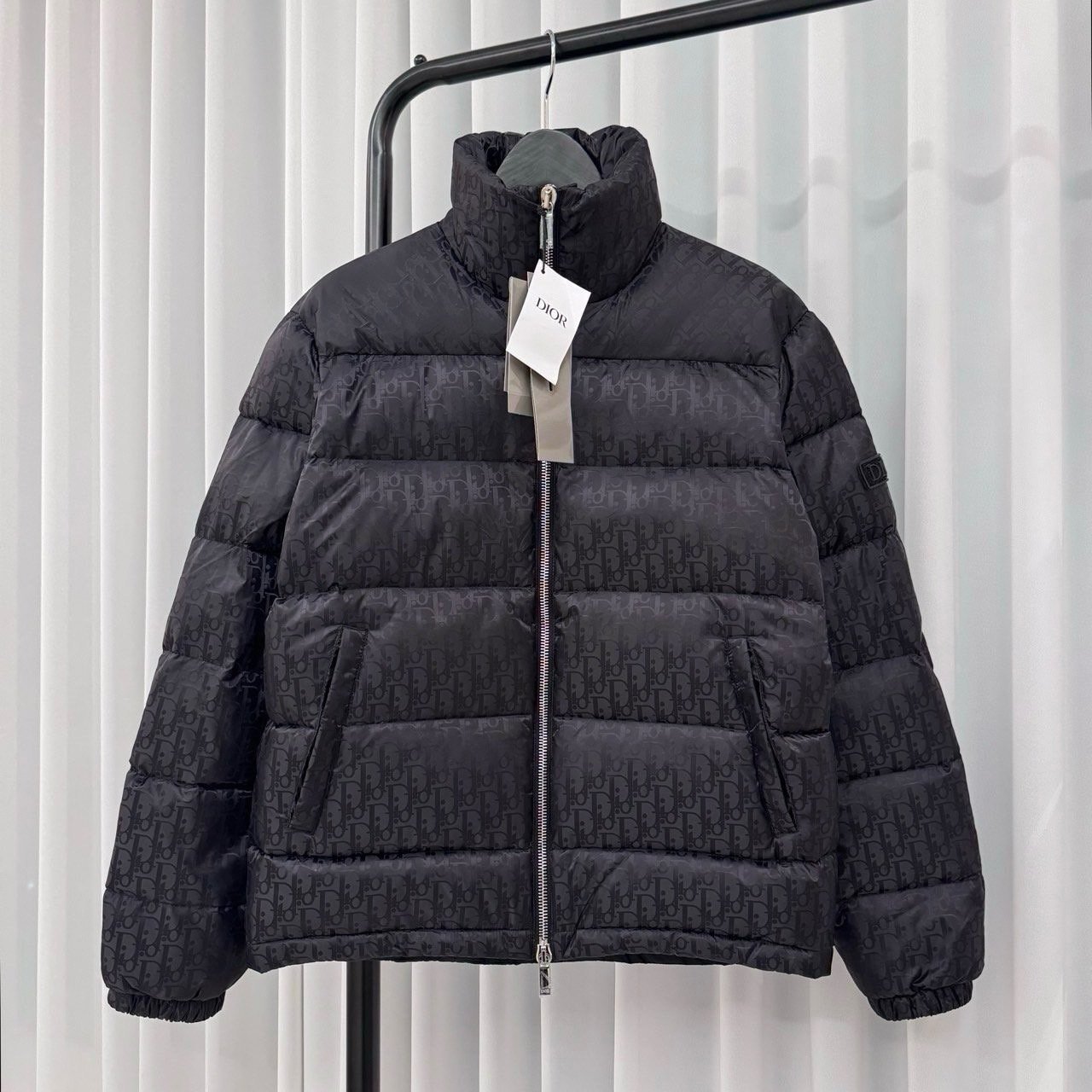 DIOR 디올 오블리크 다운 패딩