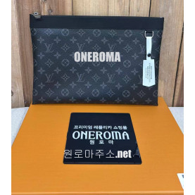 이*일 고객님 루이비통 포쉐트 보야주 모노그램 이클립스